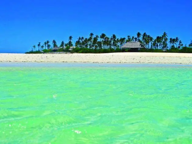 Bijagós Archipelago beach hut